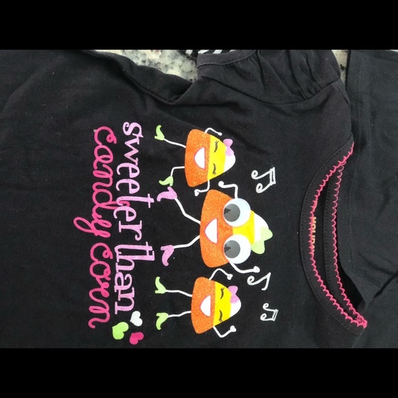 **2/$15**Halloween  bundle - Picture 5 of 8